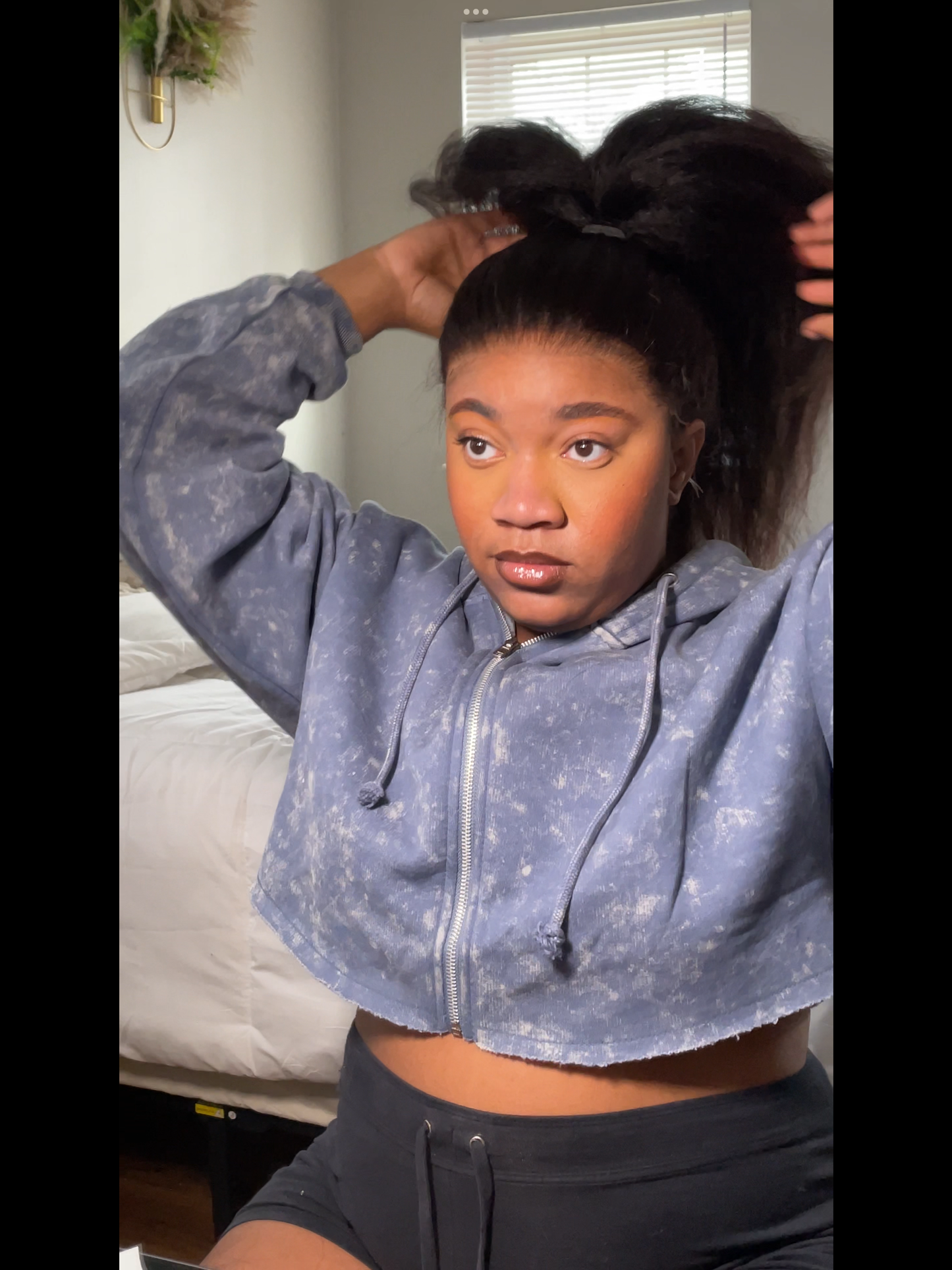 CurlyMe kinky straight 360 wig 24”